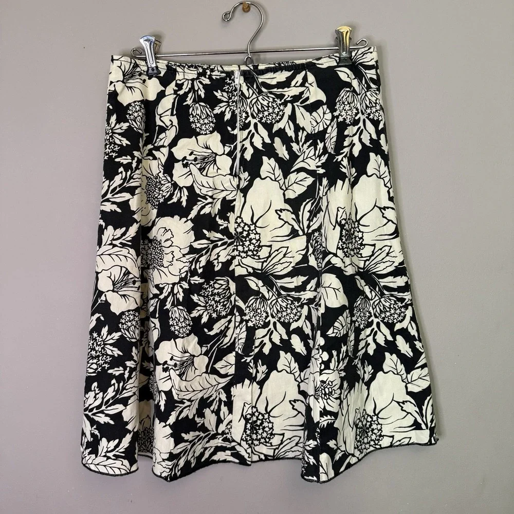 Women's Mid Leg Skirt‎ Lined black and white XS
